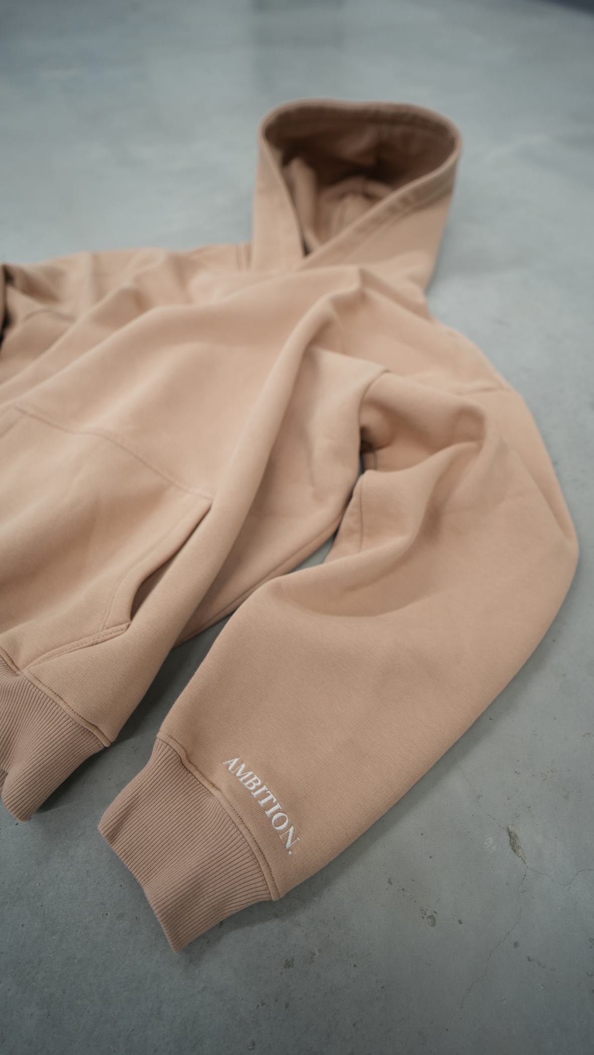 Essentials Warmtaupe